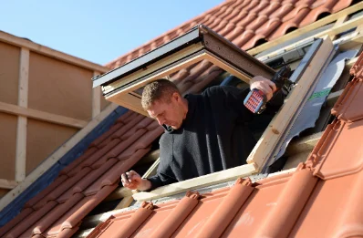 Pose de fenêtres de toit Velux au Bourg-d'Hem